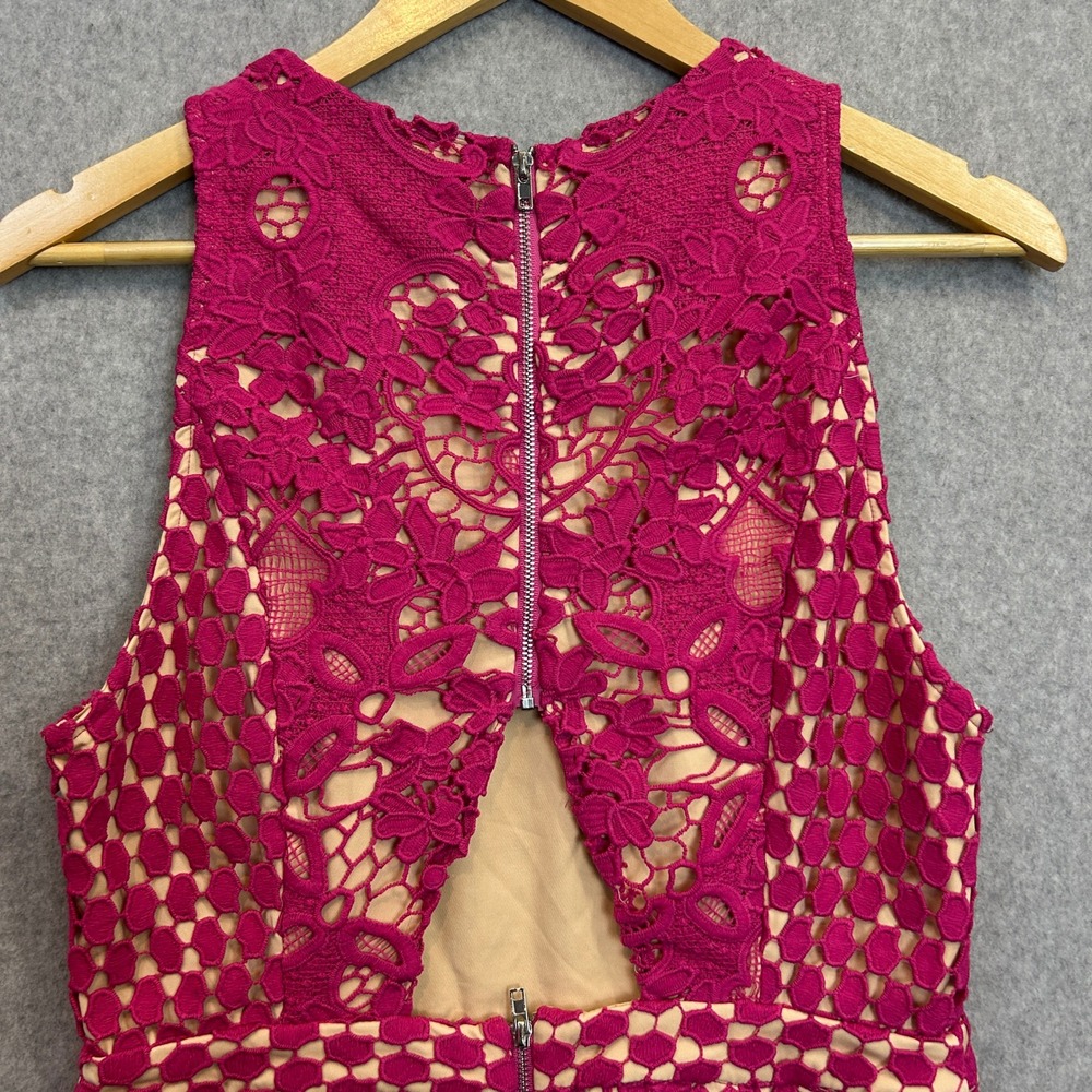 Endless Rose Mini Tank Dress Magenta Pink Floral Lace Cutout Back Sz Medium NWT - Picture 6 of 13